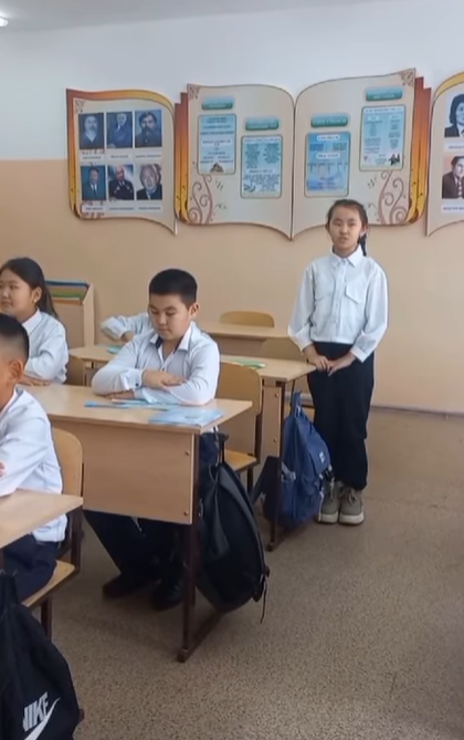 «Тәуелсіз елім- Қазақстаным» тақырыбында сынып сағатын өтті.