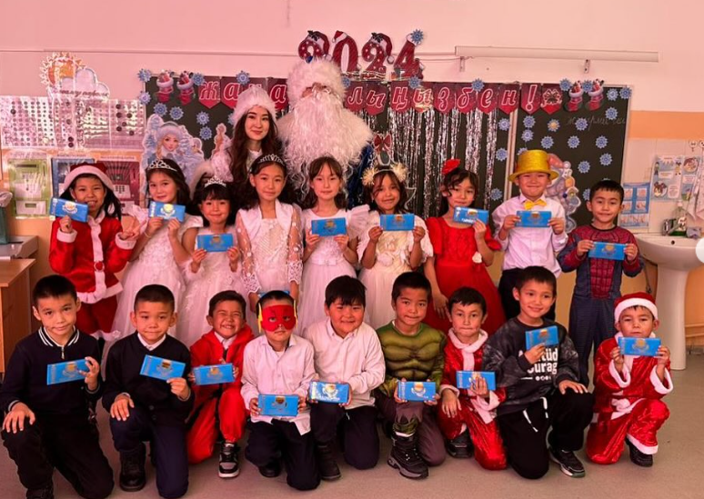 “Қош келдің, жаңа жыл” тақырыбында тәрбие сағаты өткізілді