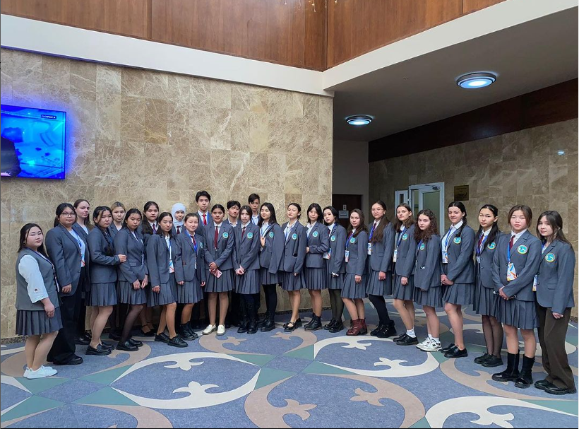 “Ауыл олимпиадасының” Республикалық кезеңіне мектебіміздің 10-сынып оқушысы Байдаева Анеля қатысуда!